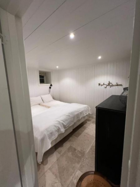 Nyrenoverad pärla centralt i Kungshamn, Kungshamn